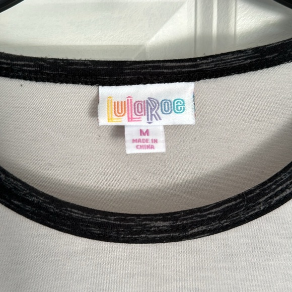 LulaRoe Randy - Picture 2 of 4